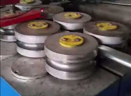 大棚骨架機(jī)加工視頻